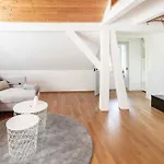 Casa By Hello
