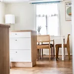 Casa By Hello Lägenhet